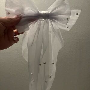 Elegant White Sheer Bow with Pearls